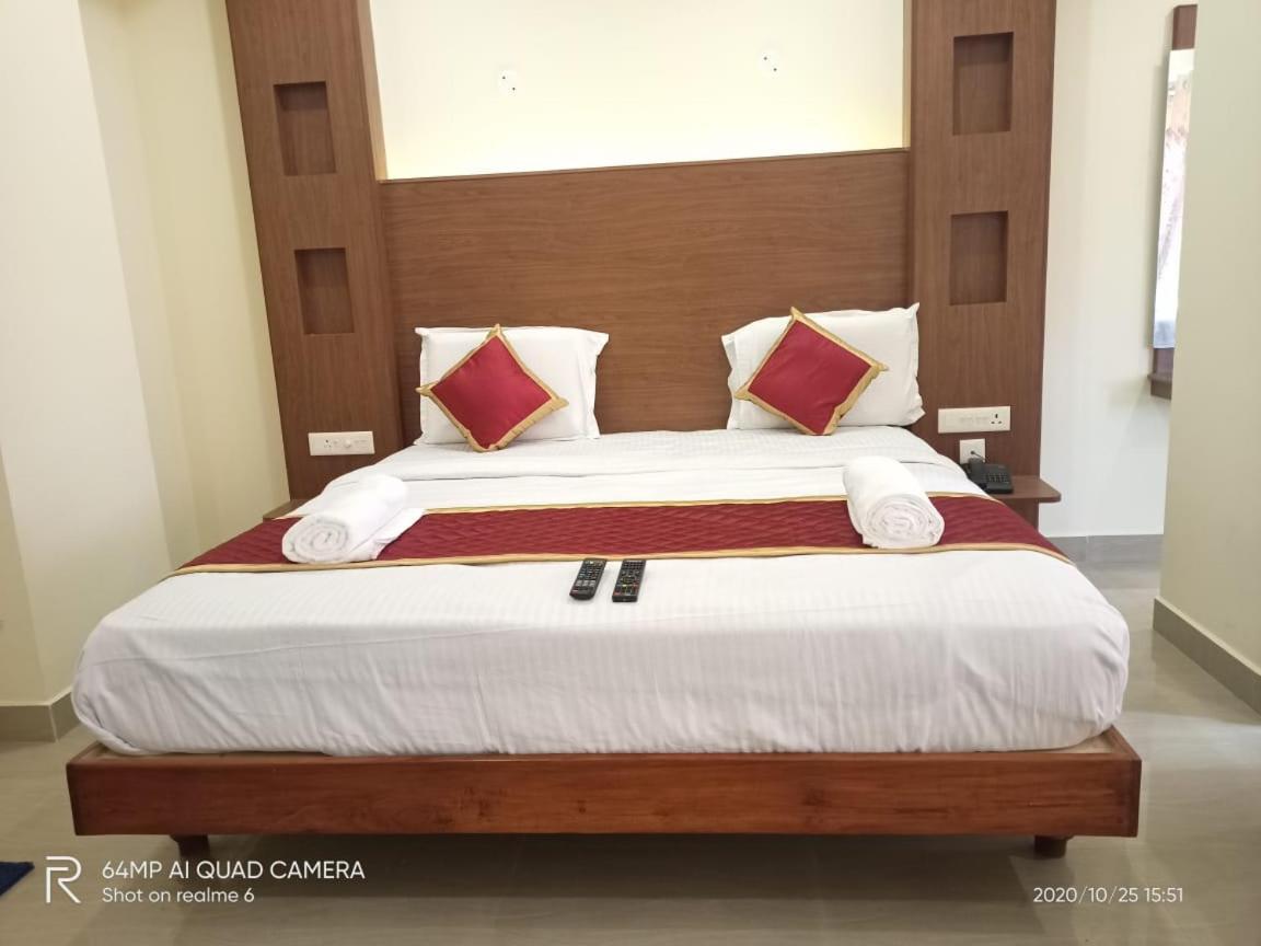 Meridian Castle Otel Pondicherry Dış mekan fotoğraf